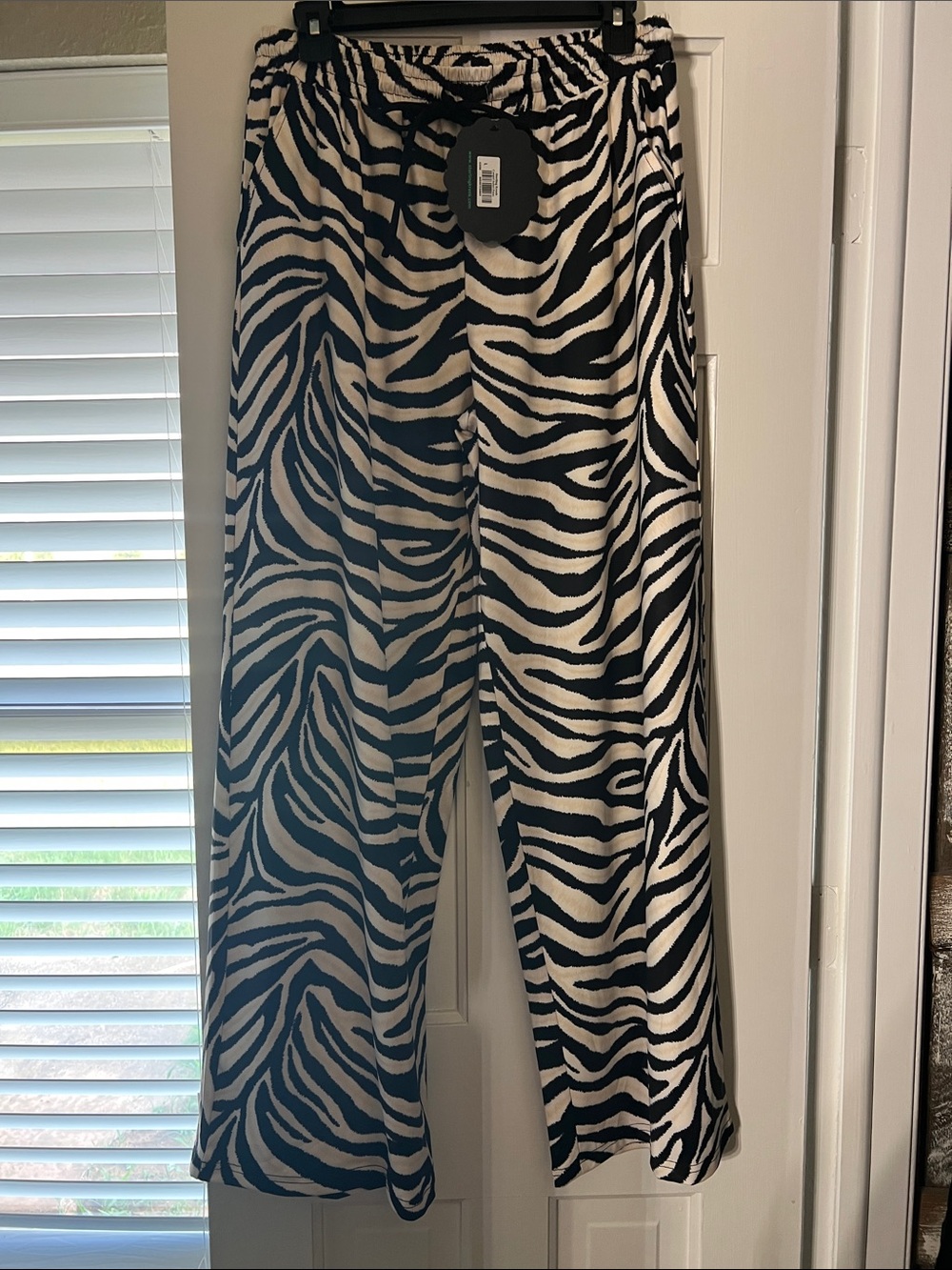 Black & White Zebra Print Wide-Leg Pants